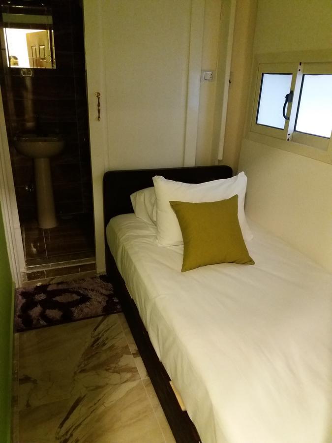 Cairo Golden Plaza Hostel Exterior photo